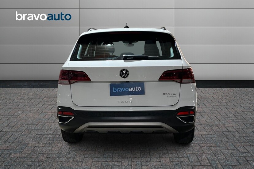 VOLKSWAGEN TAOS usado 2022 0