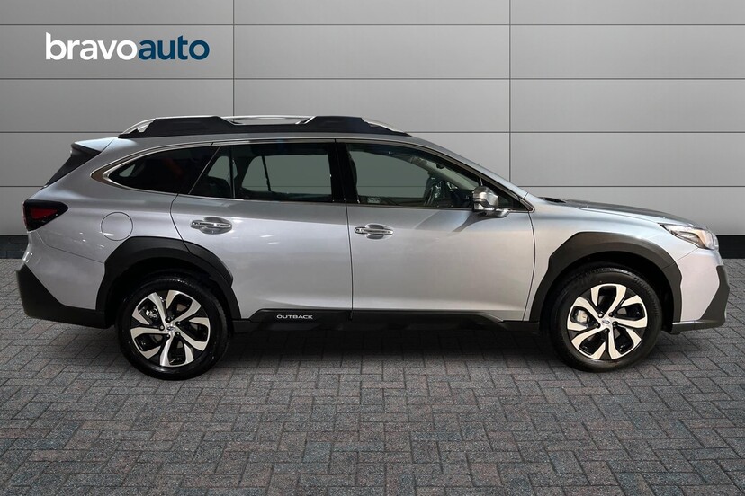 SUBARU OUTBACK usado 2023 0