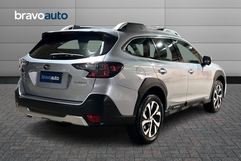 SUBARU OUTBACK usado 2023 0