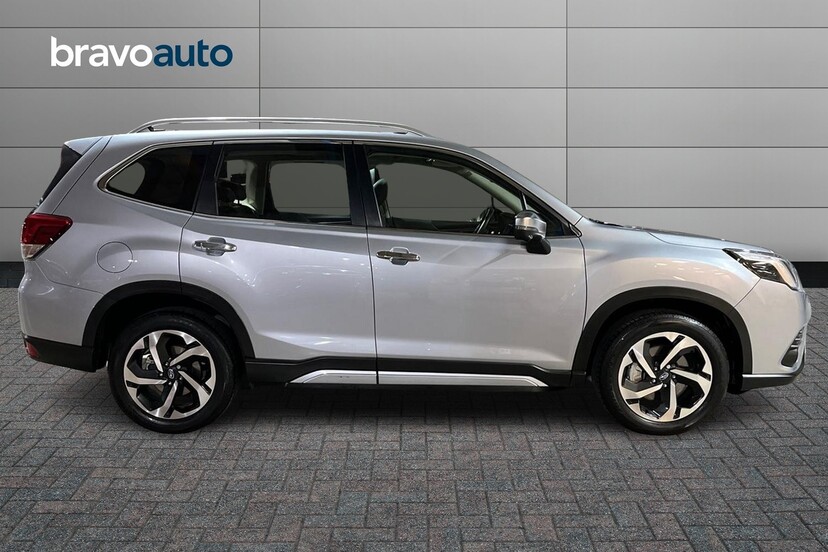 SUBARU FORESTER usado 2024 0